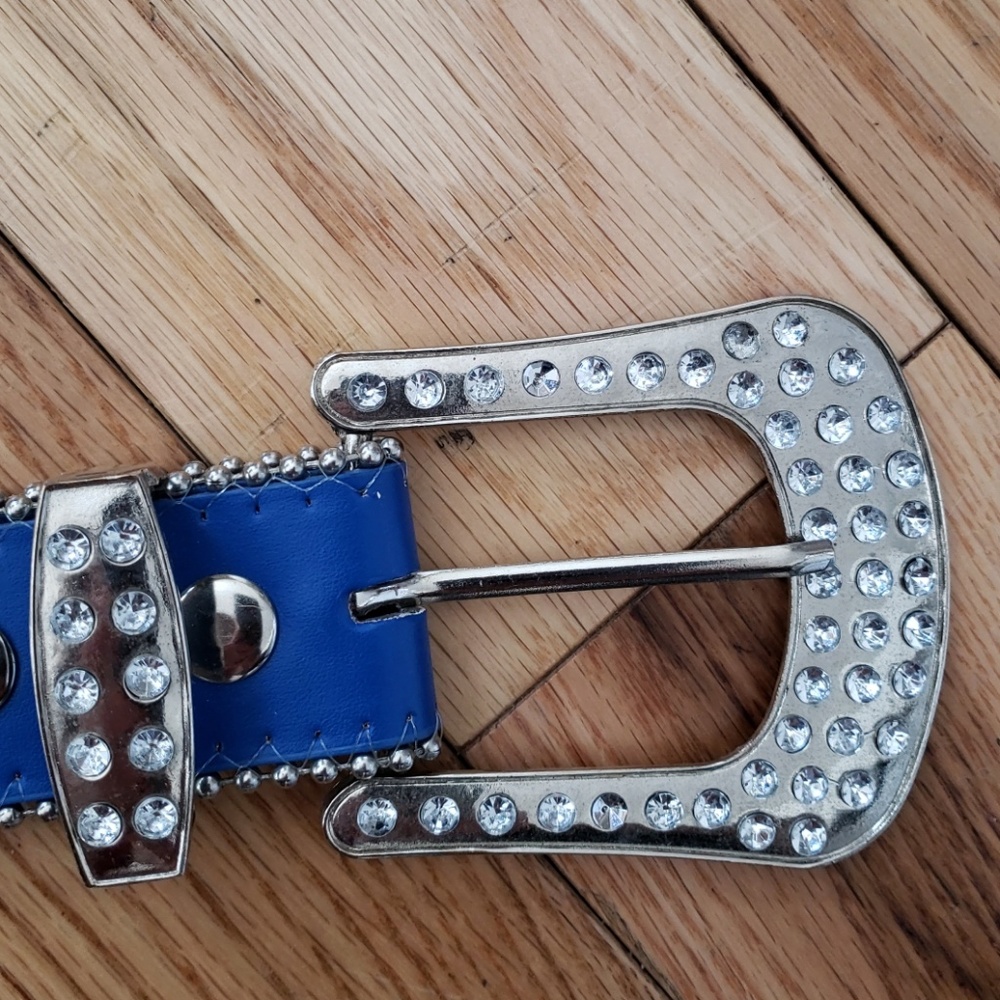 Womens Rhinestone Belt - Picture 8 of 8